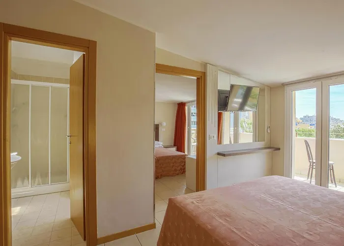 Ombretta Mare Hotel Rimini