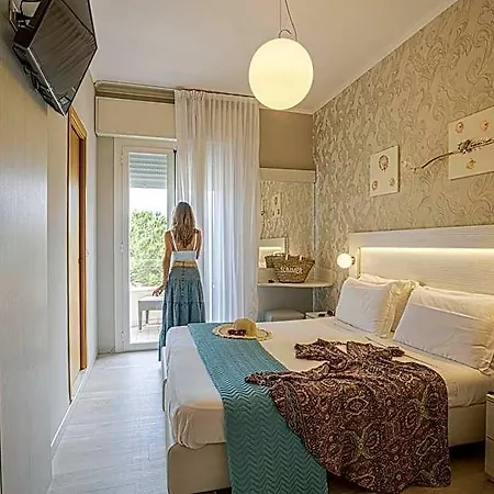 Ombretta Mare Hotel 3*