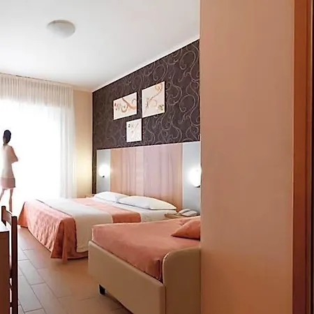Ombretta Mare Hotel Rimini