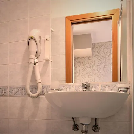 Ombretta Mare 酒店 里米尼