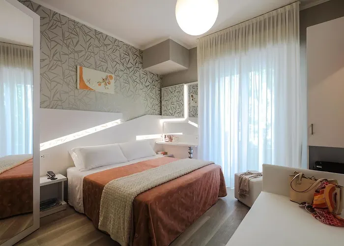 Ombretta Mare 3* Rimini